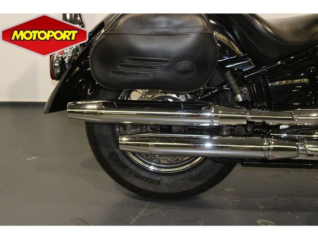 yamaha - xvs-1100-a-dragstar-classic