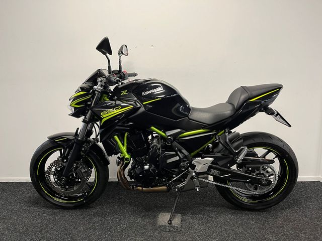 kawasaki - z650