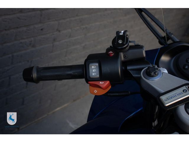 bmw - r-1100-s-abs
