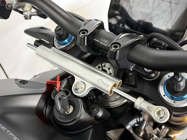 ducati - streetfighter-v4s