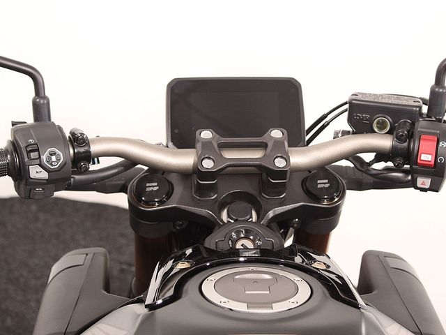 honda - cb-650-r