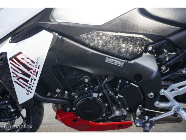 suzuki - gsx-s-1000-katana