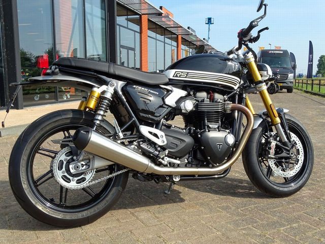 triumph - speed-twin-1200-rs