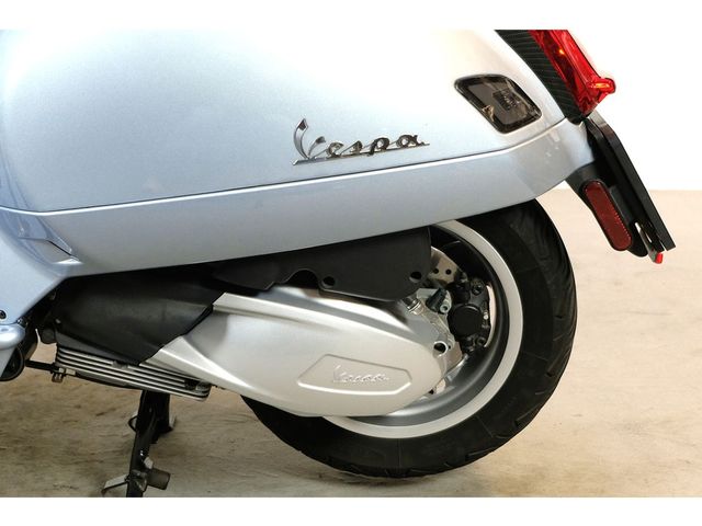 vespa - gts-300