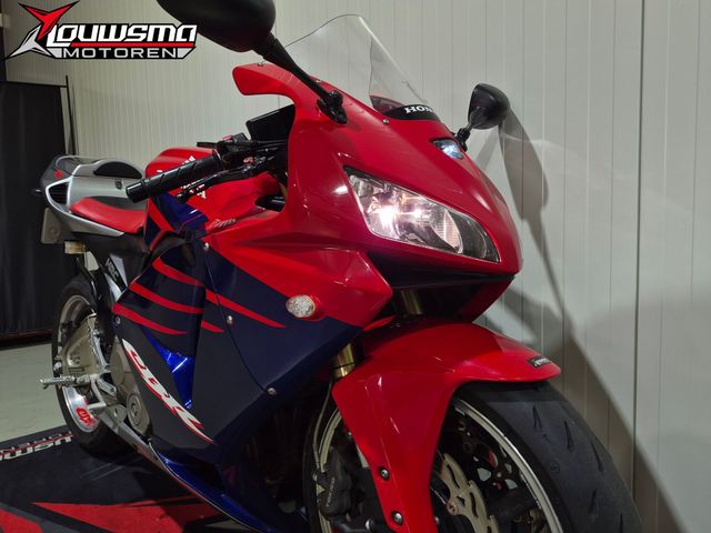 honda - cbr-600-rr