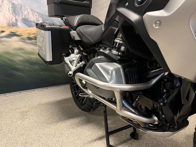 bmw - r-1250-gs-triple-black