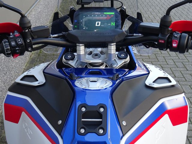 bmw - r-1300-gs-adventure-trophy