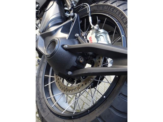 bmw - r-1300-gs-adventure-trophy