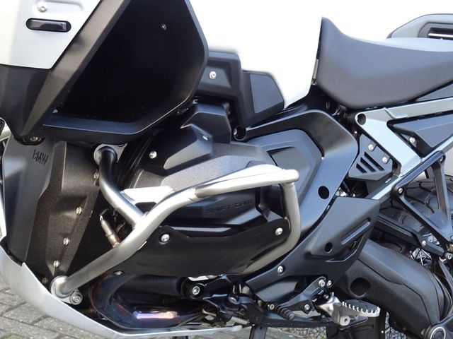 bmw - r-1300-gs-adventure-trophy