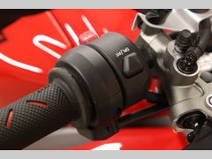 Ducati Streetfighter V4S 2026 nieuw – foto 18 van 23