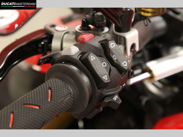 ducati - streetfighter-v4s