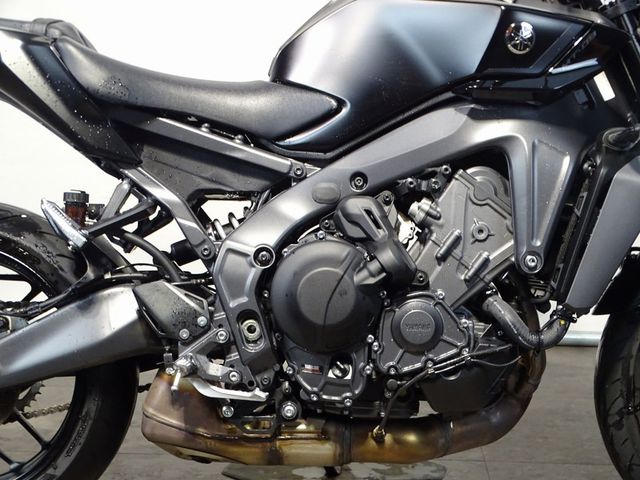 yamaha - mt-09-y-amt