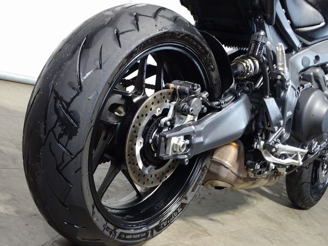 yamaha - mt-09-y-amt