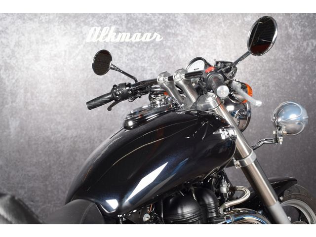 triumph - speedmaster