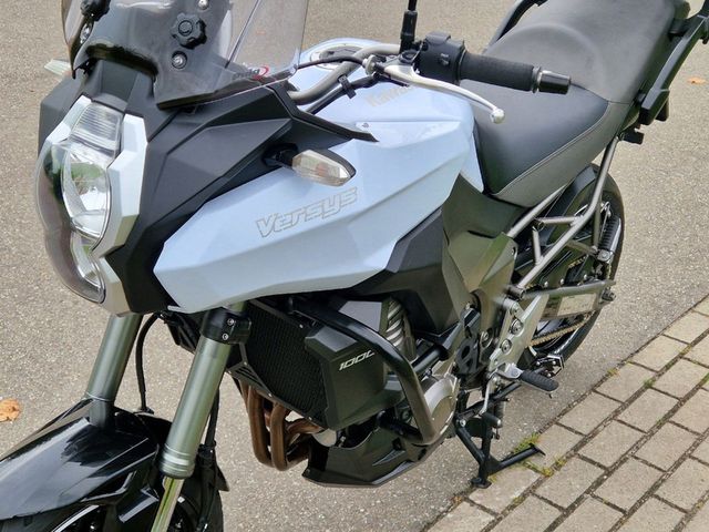 kawasaki - versys-1000-abs