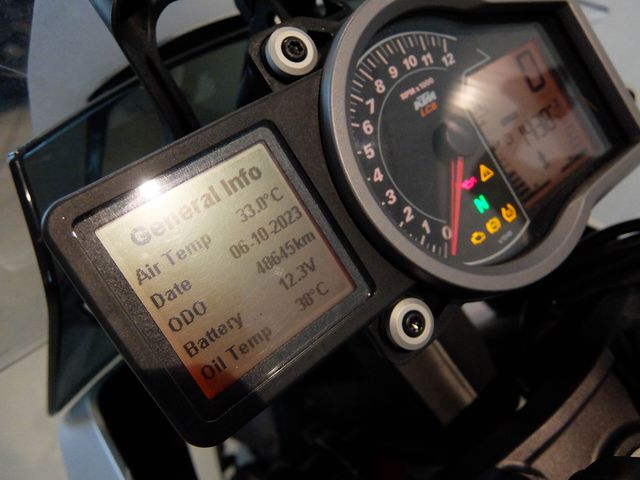 ktm - 1290-super-duke-gt