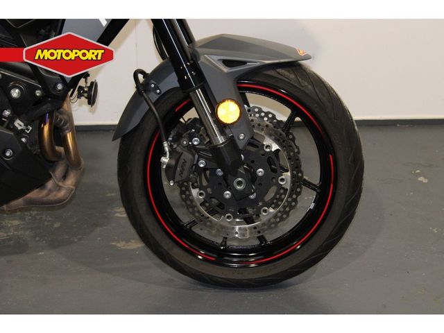 kawasaki - versys-650-abs