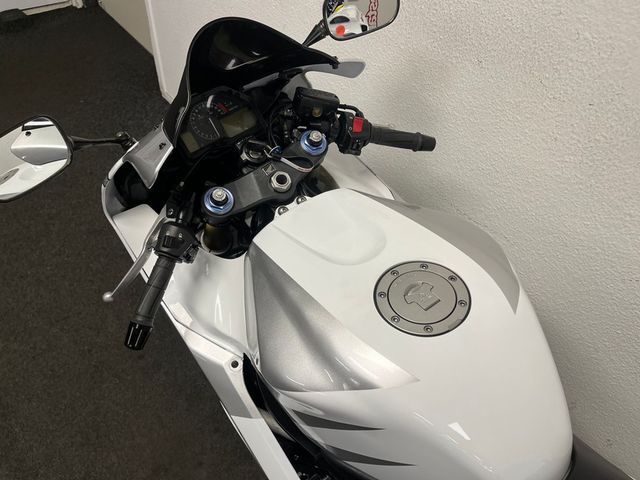 honda - cbr-600-rr