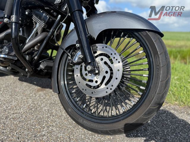 harley-davidson - road-king-classic-flhrci