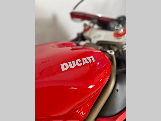 ducati - 748
