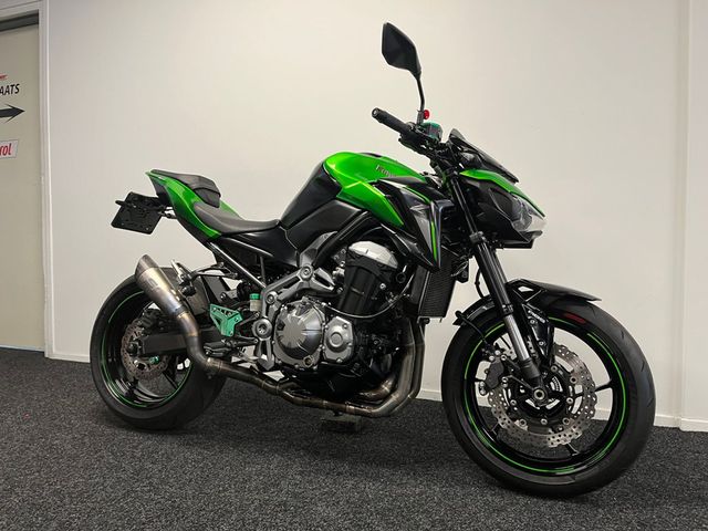 kawasaki - z900