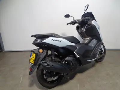YAMAHA NMAX 155 – foto 3