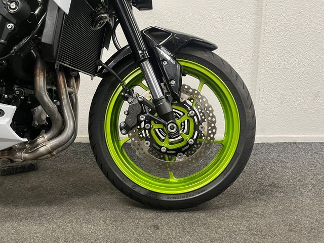 kawasaki - z900