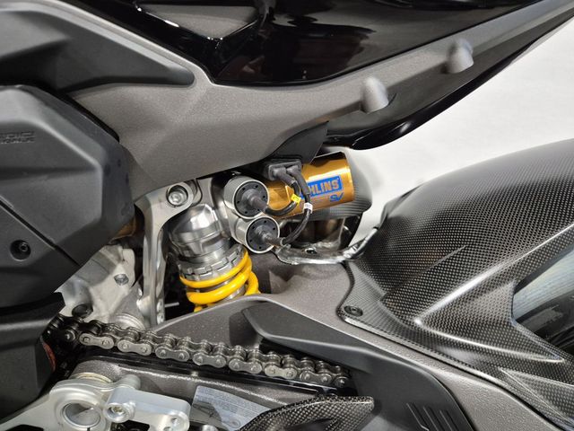 ducati - panigale-v4-speciale