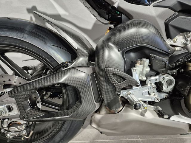 ducati - panigale-v4-speciale