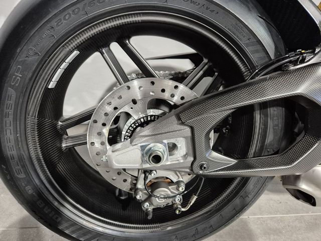 ducati - panigale-v4-speciale