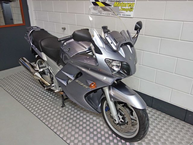 yamaha - fjr-1300
