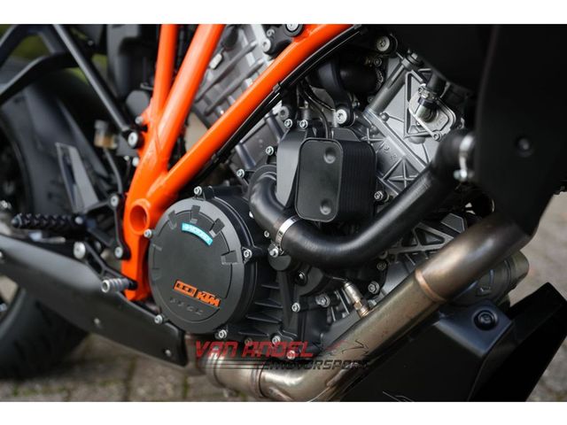 ktm - 1290-super-duke-gt