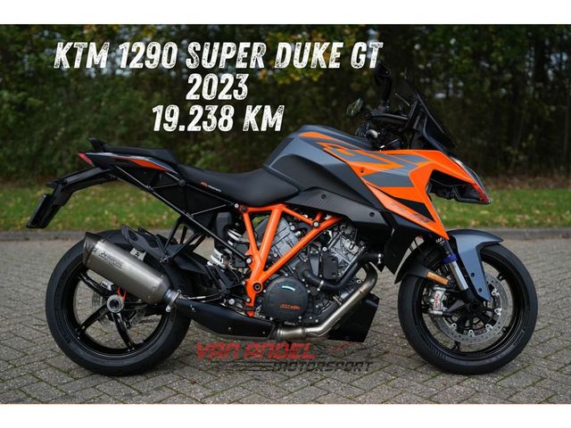 ktm - 1290-super-duke-gt