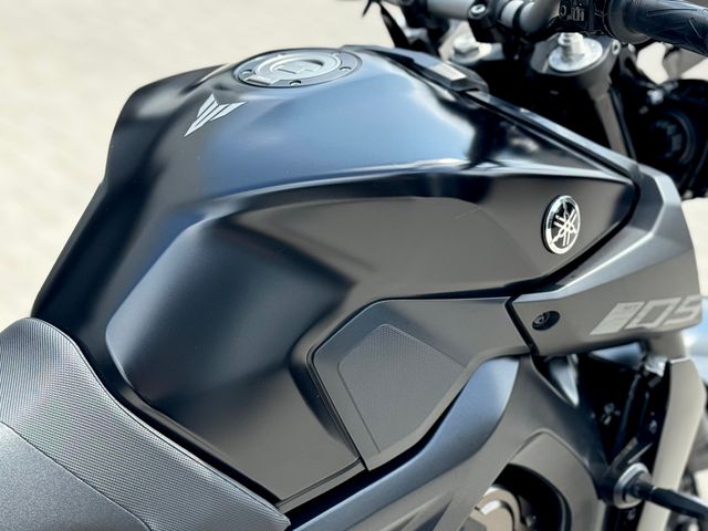 yamaha - mt-09-abs