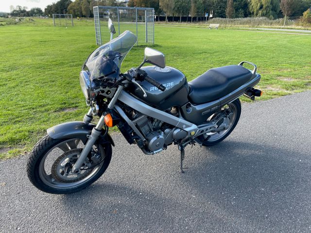 honda - ntv-650-revere