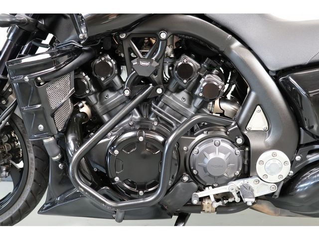 yamaha - vmx-1700-vmax