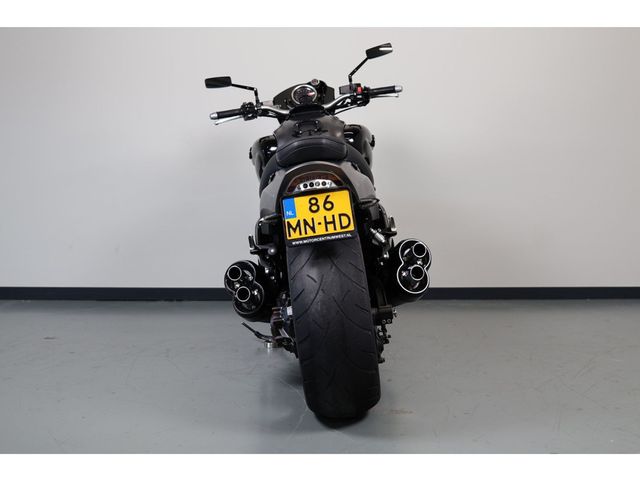 yamaha - vmx-1700-vmax