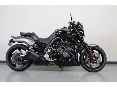 YAMAHA VMX 1700 VMAX – foto 2