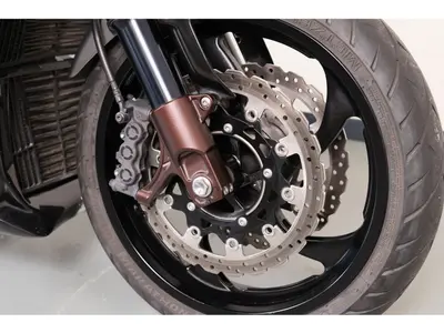 YAMAHA VMX 1700 VMAX – foto 3