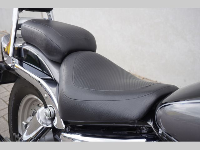 suzuki - vz-800-marauder-lc