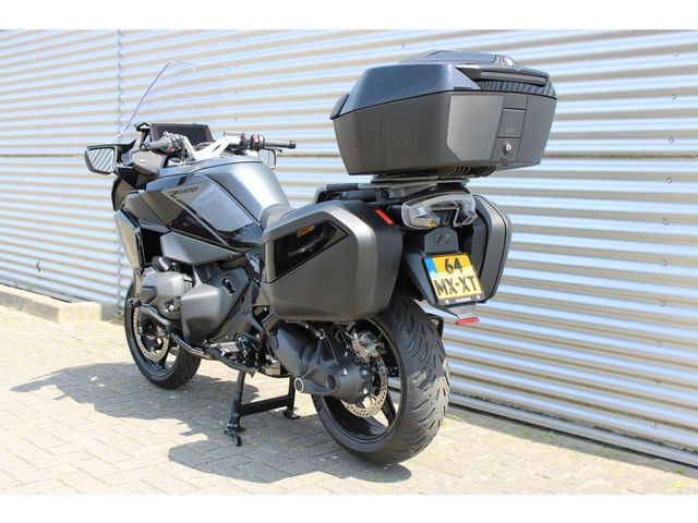 bmw - r-1300-rt