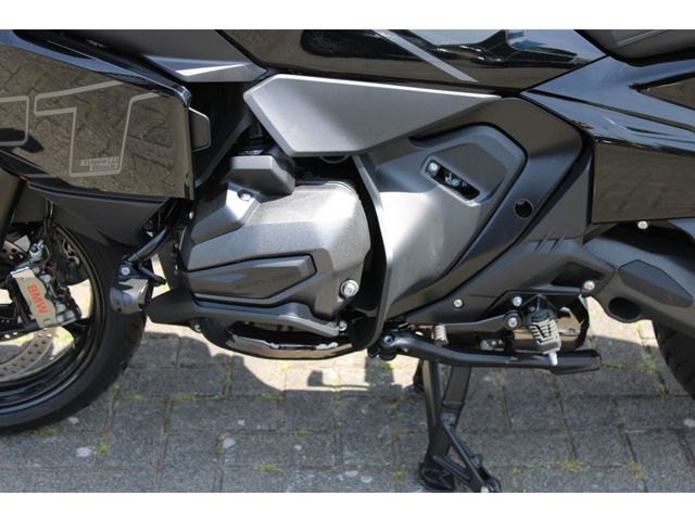 bmw - r-1300-rt