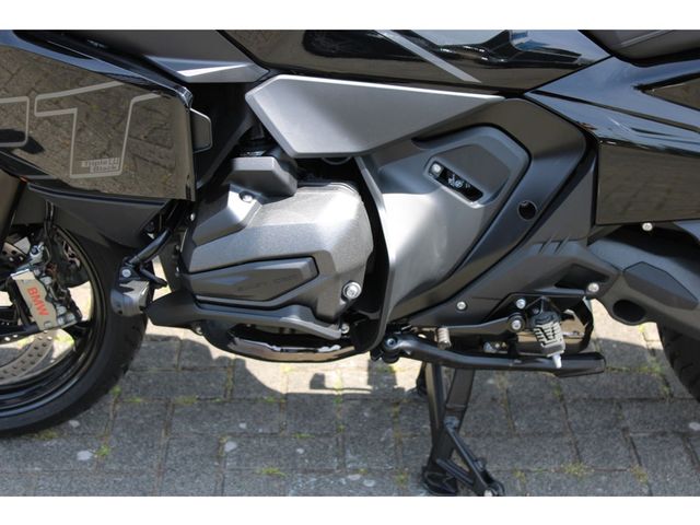 bmw - r-1300-rt