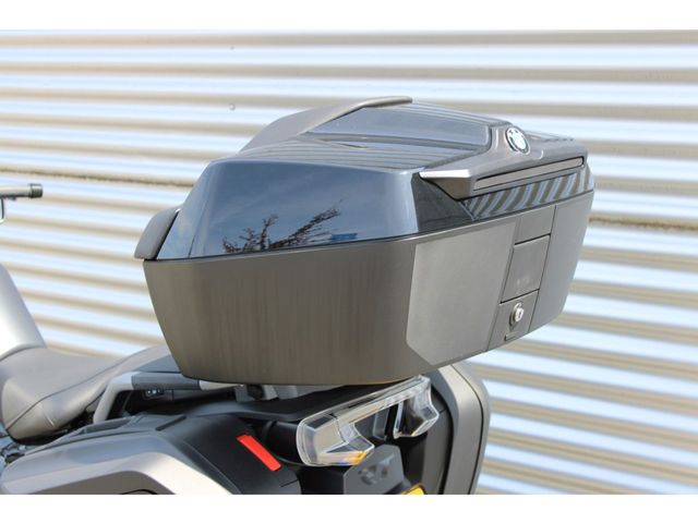 bmw - r-1300-rt