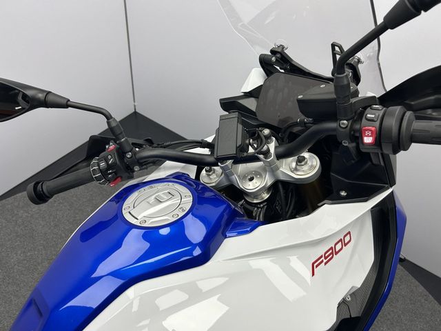 bmw - f-900-xr