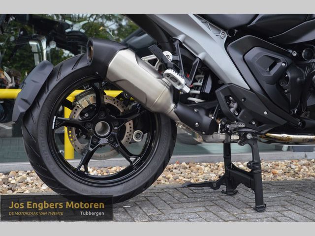 bmw - r-1300-gs