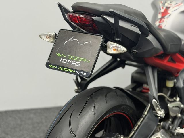 triumph - street-triple-r