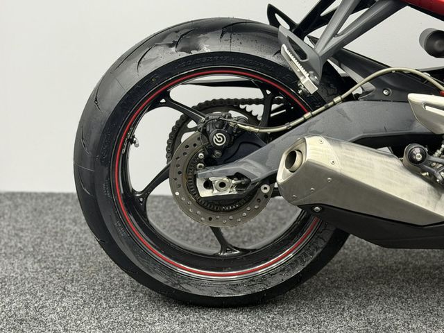 triumph - street-triple-r
