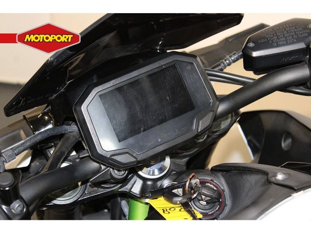 kawasaki - z900