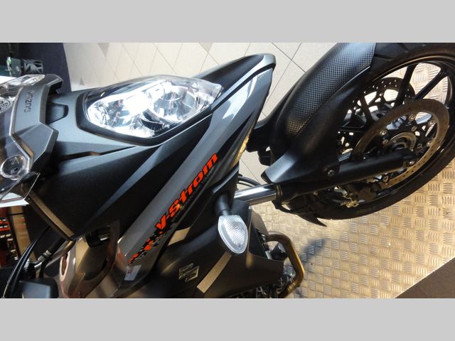 suzuki - v-strom-dl-650-abs